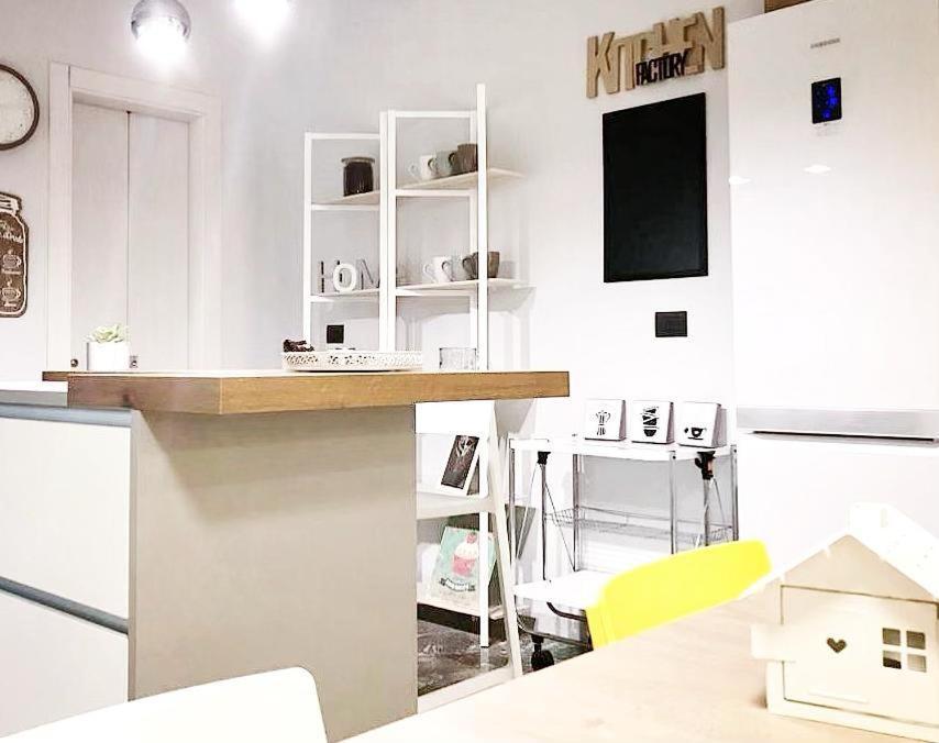 דירות Bed&Coffee Napoli - Scarlatti מראה חיצוני תמונה